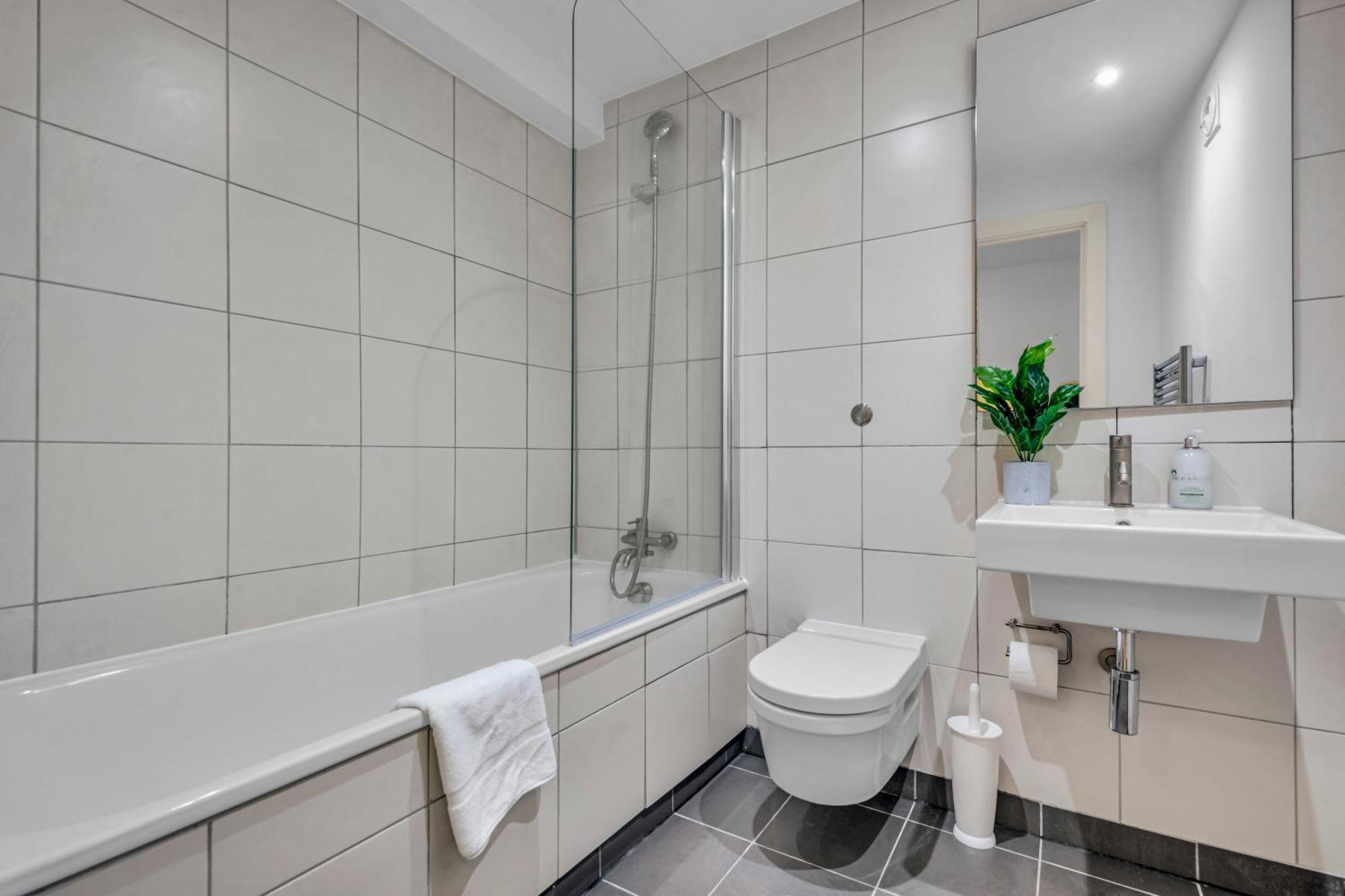 Mysquare One Bedroom Serviced Apartment Near St Paul'S Blackfriars 伦敦 外观 照片