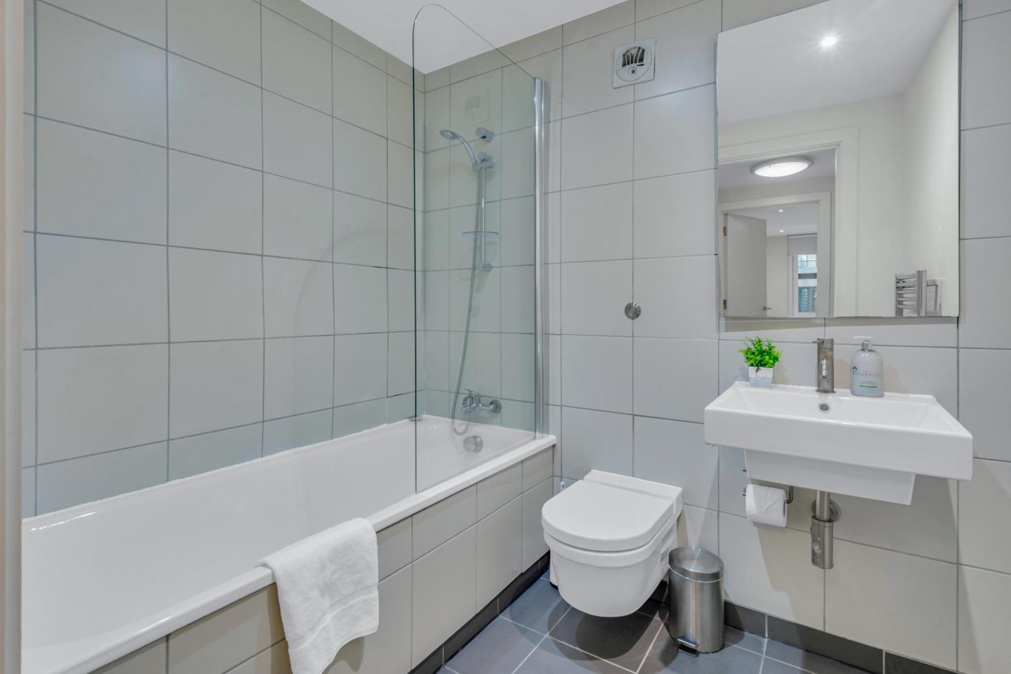 Mysquare One Bedroom Serviced Apartment Near St Paul'S Blackfriars 伦敦 外观 照片